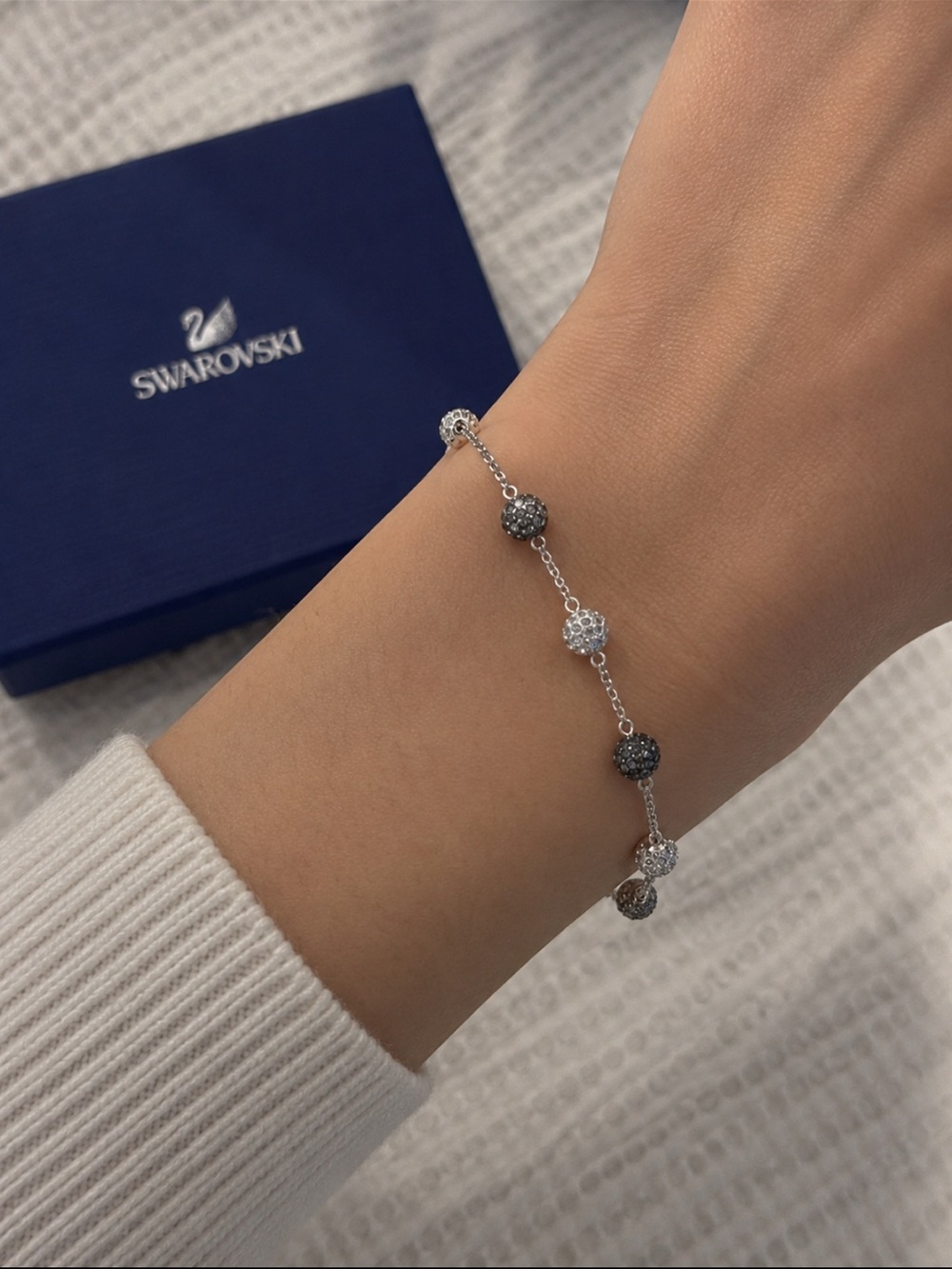 Swarovski Silver Crystal Bead Bracelet in Grey ombré beads